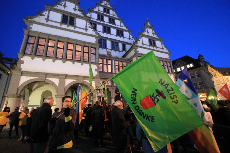 Grüne klären über AfD-Widersprüchlichkeiten auf – Parteienforscher Häusler im Deelenhaus