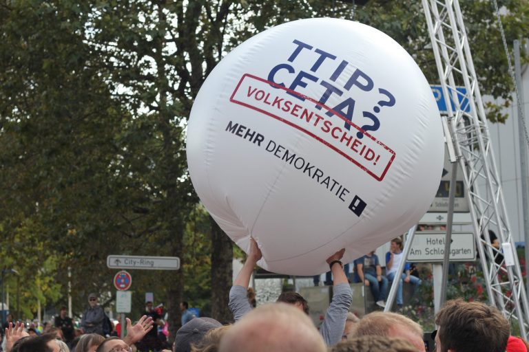 Trump ist kein Wunschpräsident – NRW gegen TTIP & CETA kritisiert CDU-Chef Laschet