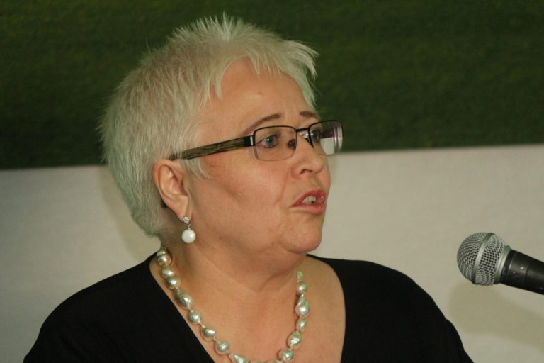 Sigrid Beer: „Respekt und Toleranz gegenüber allen Menschen“
