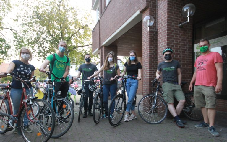 Grüne Jugend mit Bundessprecher in Salzkotten für kindersichere Radwege unterwegs
