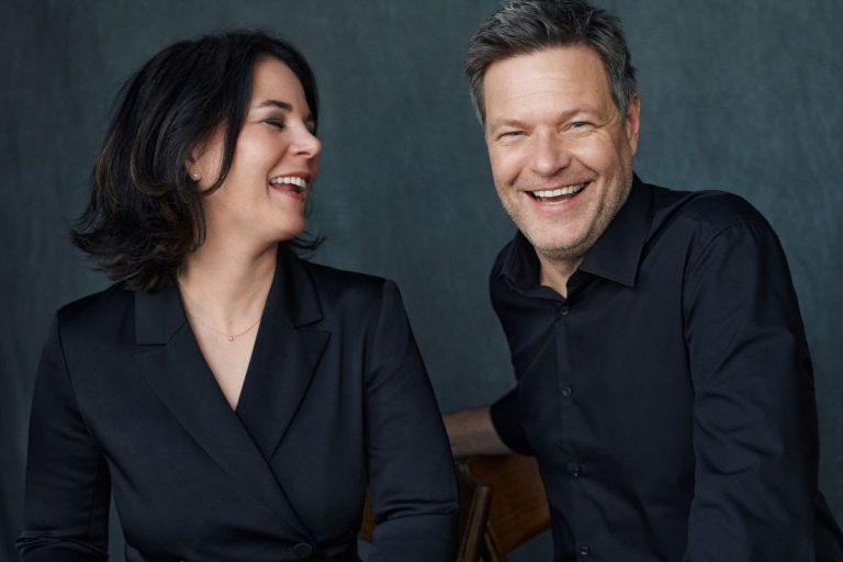 „Für uns gibt es zwei Gewinner*innen“ Norika und Carsten über Annalena Baerbock und Robert Habeck