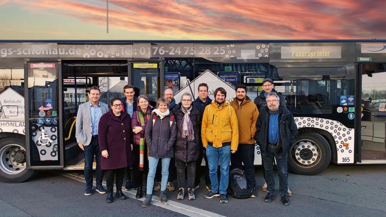 Grüne nehmen den Bus