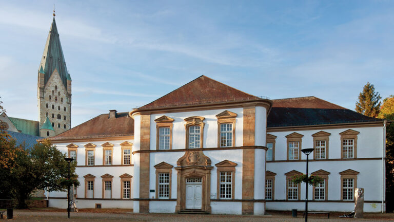 Blindes Zusammenstreichen ohne Sinn und Verstand geht weiter: Grüne sorgen sich um die Stadtbibliothek